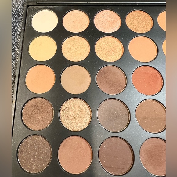 Morphe Original First Edition 35O Eyeshadow Palette - Picture 7 of 9